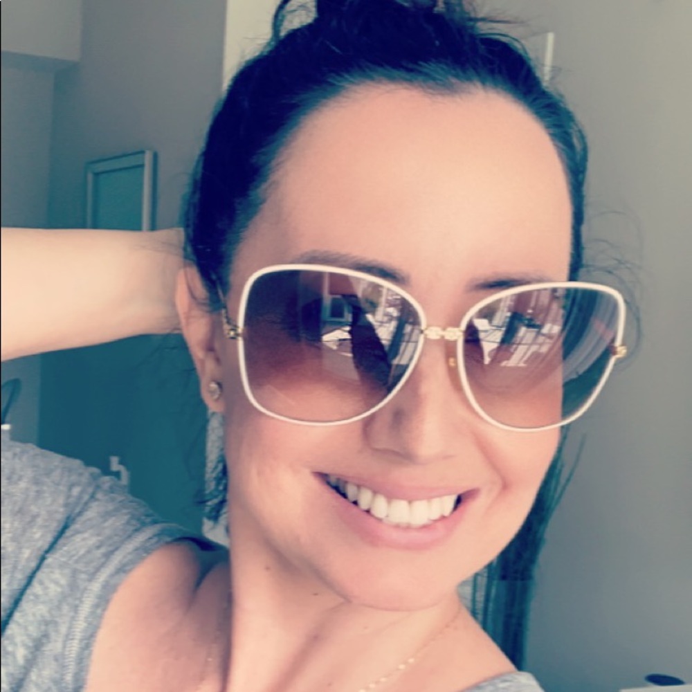 Authentic Vintage Gucci Sunglasses - Picture 8 of 8